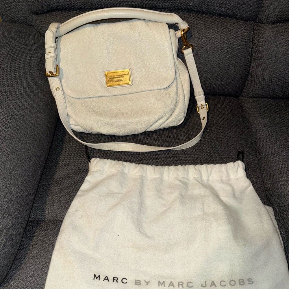 Marc by Marc Jacobs White Leather Shoulder Bag